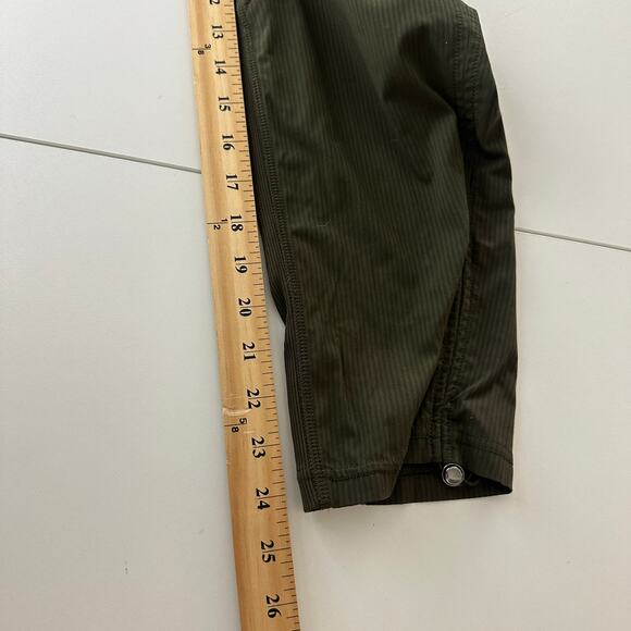 Lululemon Dance Studio Mid-Rise Cropped Pant size 4 green casual lightweight - Picture 9 of 10